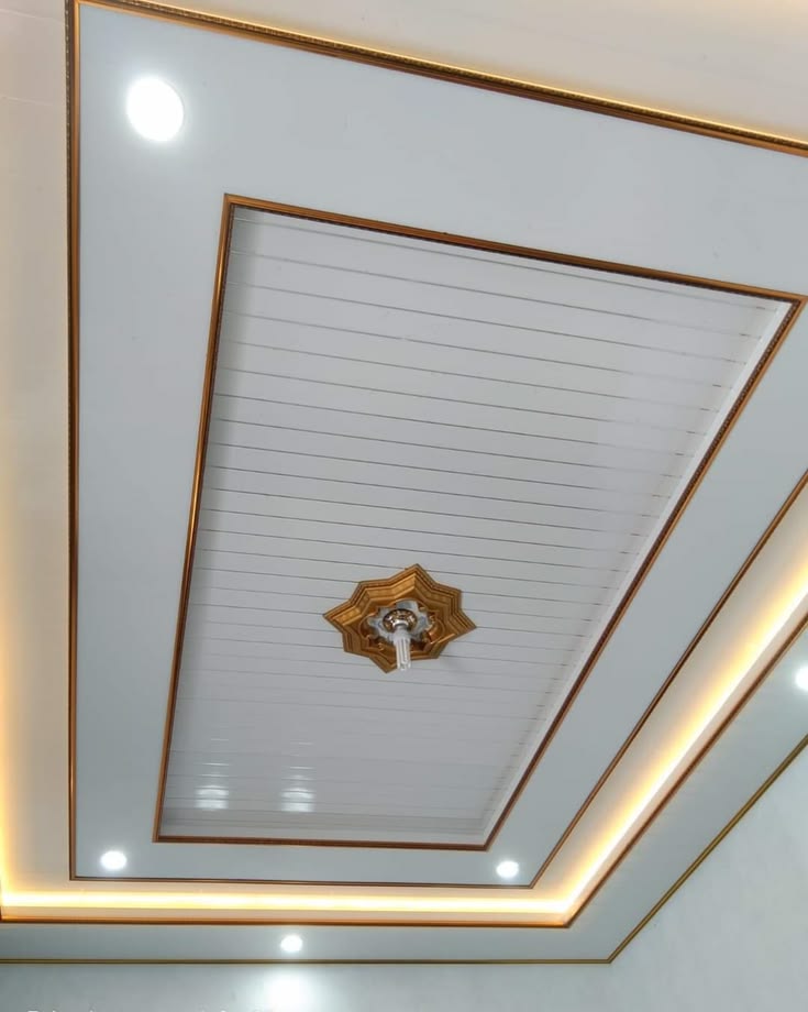 Plafon PVC